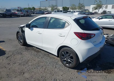 2020 Toyota Yaris Xle из США, поврежденный, VIN 3MYDLBJVXLY700411